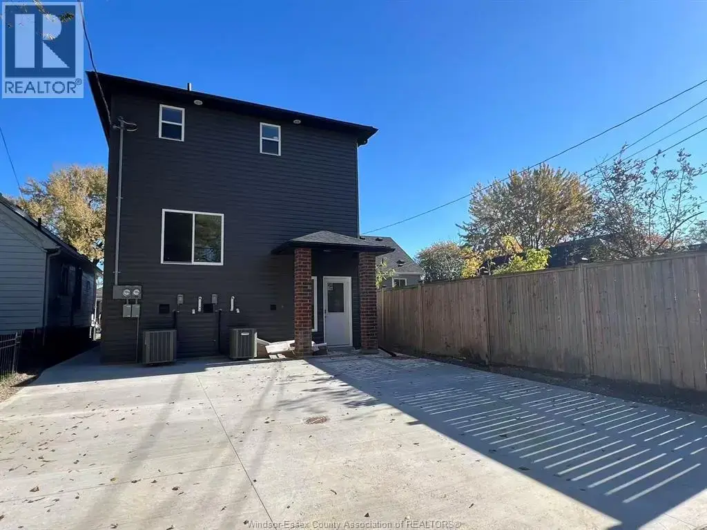 917 Mckay Avenue Unit# Back, Windsor